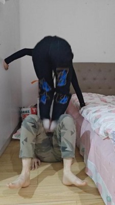 图片[11]_【啦啦啦】小野主人超高难度挑战跳踩_HD绳艺资源