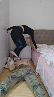 图片[18]_【啦啦啦】小野主人超高难度挑战跳踩_HD绳艺资源