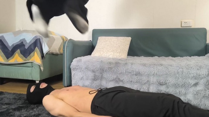 图片[5]_【傲视之巅·幽魅】超重度踩踏_HD绳艺资源