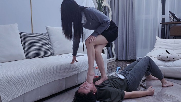 图片[17]_【红颜榜】宝爷高难度挑战脚耳光蹲踩脸深喉脚虐舌_HD绳艺资源