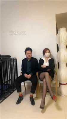 【甜心教主】职业装S-开发猥琐男同事做狗_HD绳艺资源