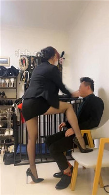 图片[4]_【甜心教主】职业装S-开发猥琐男同事做狗_HD绳艺资源