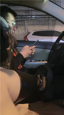 图片[3]_【嘉一】车内靴子肉丝恋足舔_HD绳艺资源