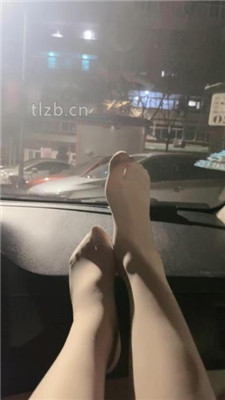 图片[11]_【嘉一】车内靴子肉丝恋足舔_HD绳艺资源