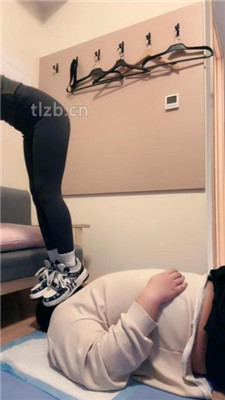 图片[15]_【不期而遇】长靴白袜运动鞋全体重踩踏_HD绳艺资源