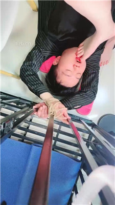 图片[11]_【甜心教主】绳艺技巧-丝袜塞嘴-高难度挑战脚耳光_HD绳艺资源