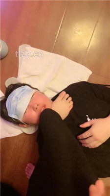 图片[15]_【安可】长靴跪舔/踩踏喂食/口水/脚耳光_HD绳艺资源