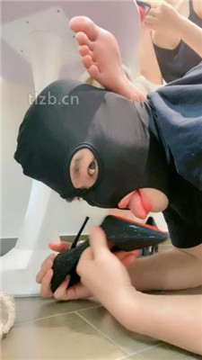 图片[4]_【艾莉】家奴卑微舔脏鞋底_HD绳艺资源
