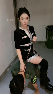 【鑫儿教头】长靴S-楼道遛狗_HD绳艺资源