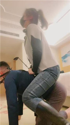 图片[6]_【语阳】给狗戴马鞍骑马爬行_HD绳艺资源