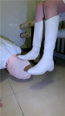 【狗哥】开发素人台球助教做S-原味鞋袜辱_HD绳艺资源