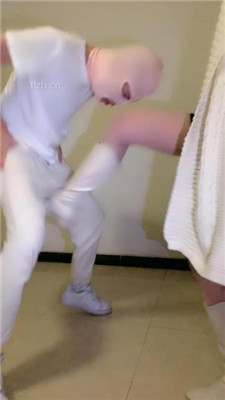 图片[3]_【狗哥】开发素人台球助教做S-原味鞋袜辱_HD绳艺资源