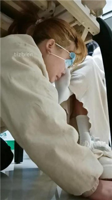 图片[3]_【爱可呀】母畜尝试犬化-清理靴底/踩喂食/升水_HD绳艺资源