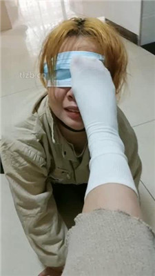 图片[14]_【爱可呀】母畜尝试犬化-清理靴底/踩喂食/升水_HD绳艺资源