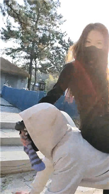 图片[2]_【月岚/昭月】刑椅笼子拘束训练踢踹/户外骑马【双视角版】_HD绳艺资源