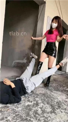 【草莓奶昔】户外荒地吊绑-长靴重度提档_HD绳艺资源