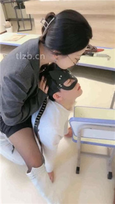 图片[6]_【潘妮绳艺导师】场景剧情调-长靴老师教训狗学生_HD绳艺资源