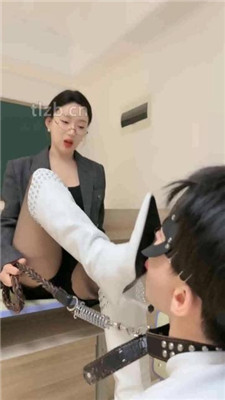 图片[14]_【潘妮绳艺导师】场景剧情调-长靴老师教训狗学生_HD绳艺资源