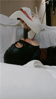 图片[9]_【玥野兔】脏高跟恋足舔_HD绳艺资源