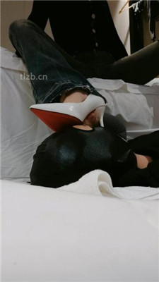 图片[14]_【玥野兔】脏高跟恋足舔_HD绳艺资源