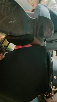 图片[16]_【语阳】白袜塞嘴/黑丝长靴碾压狗头_HD绳艺资源