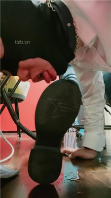 图片[18]_【语阳】白袜塞嘴/黑丝长靴碾压狗头_HD绳艺资源