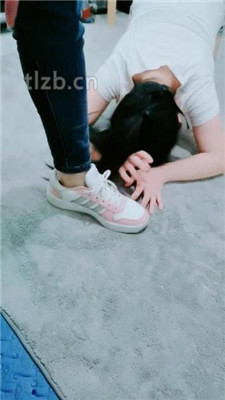 图片[7]_【梦幻大大】运动后虐母畜-掐脖/骑马踩踏/臭脚插嘴_HD绳艺资源