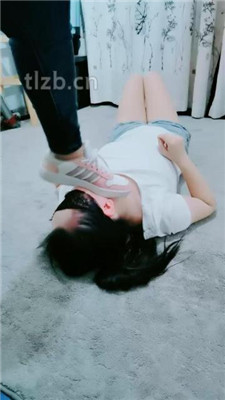 图片[9]_【梦幻大大】运动后虐母畜-掐脖/骑马踩踏/臭脚插嘴_HD绳艺资源