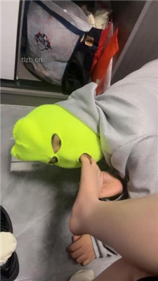 图片[6]_【六月】绿帽贱奴跪舔皮鞋白袜-踩踏_HD绳艺资源