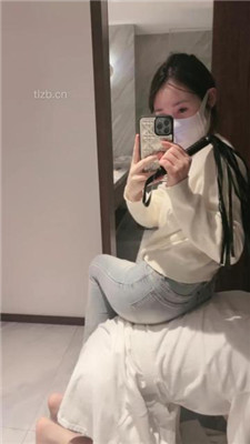 图片[3]_【梵一】拖鞋裸足踩踏碾压_HD绳艺资源