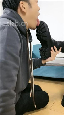 图片[7]_【梓S】臭脚踩脸/脏鞋底狂舔_HD绳艺资源