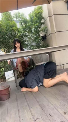 图片[17]_【香芋朱朱】双S户外首调-桌下跪舔/踩背坐头/踢裆【双视角版】_HD绳艺资源