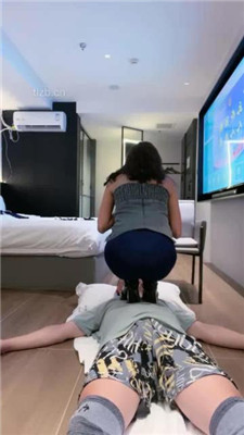 图片[9]_【双胞胎萌萌大人】牛仔长靴践踏跳踩/痰吐脸喂食/踢裆sp_HD绳艺资源