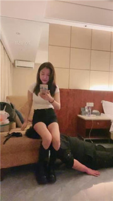 图片[9]_【Alina七】全体重踩踏/sp/坐脸坐头/磕头求饶_HD绳艺资源