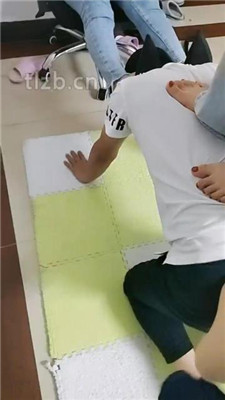 图片[10]_【广东迪迪】双S-骑马/裸足踩虐【双视角版】_HD绳艺资源