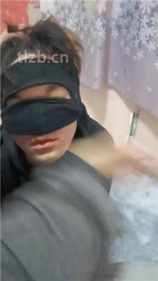 图片[4]_【酱酱果】白袜脚踩地毯狗_HD绳艺资源