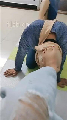 图片[4]_【广东迪迪】双S-臭脚闻舔踩踏【双视角版】_HD绳艺资源