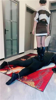 图片[11]_【芷镜小主】给狗戴上枷锁狠虐_HD绳艺资源