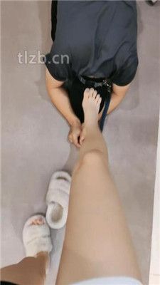 图片[13]_【嘉妮】赏赐圣水/毛拖鞋跪舔_HD绳艺资源