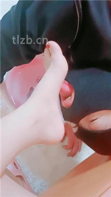 图片[9]_【依然】伺候主人沐足-赏赐洗脚水_HD绳艺资源