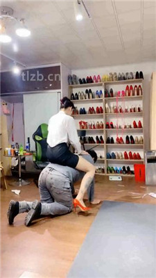 图片[3]_【冰诺】骑马爬行/训练/训练/筷子刑/掐脖踩踏_HD绳艺资源