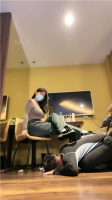 图片[3]_【榕S】艺术训练-皮鞋白袜踩虐狗头-揪耳朵_HD绳艺资源