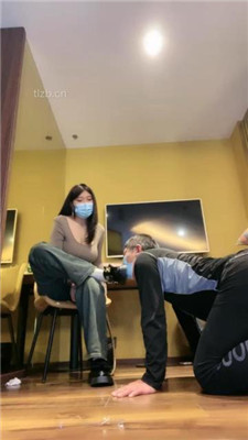 图片[14]_【榕S】艺术训练-皮鞋白袜踩虐狗头-揪耳朵_HD绳艺资源