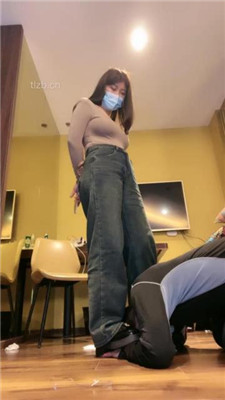 图片[16]_【榕S】艺术训练-皮鞋白袜踩虐狗头-揪耳朵_HD绳艺资源