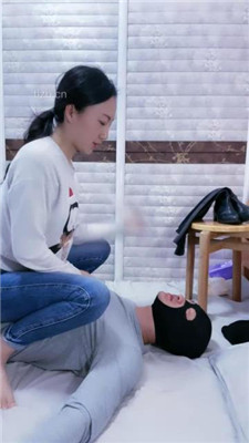 图片[17]_【九蛇大大】长靴白袜裸足踩踏/虐乳/人肉坐垫/耳光_HD绳艺资源