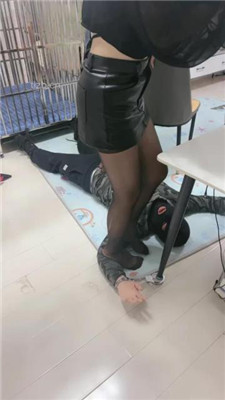 图片[13]_【狠欣人】双S-手铐绳艺技巧-黑丝高跟踩踏_HD绳艺资源