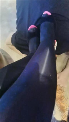 图片[5]_【魔鬼天使】桌底下的贱奴_HD绳艺资源