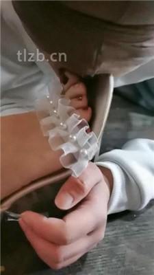 图片[9]_【大美】狗笼圈养-喂食晨尿泡面_HD绳艺资源