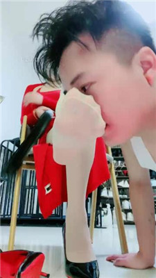 图片[15]_【甜心教主】封嘴磕头求虐/耳光/深吸原味脚/踩狗头_HD绳艺资源