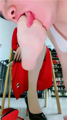 图片[18]_【甜心教主】封嘴磕头求虐/耳光/深吸原味脚/踩狗头_HD绳艺资源